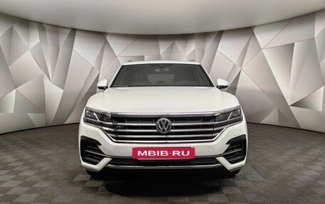 Volkswagen Touareg III, 2019 год, 5 500 000 рублей, 7 фотография