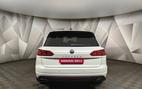 Volkswagen Touareg III, 2019 год, 5 500 000 рублей, 8 фотография