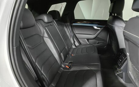 Volkswagen Touareg III, 2019 год, 5 500 000 рублей, 12 фотография