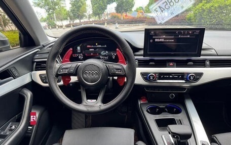 Audi A4, 2022 год, 2 550 000 рублей, 9 фотография