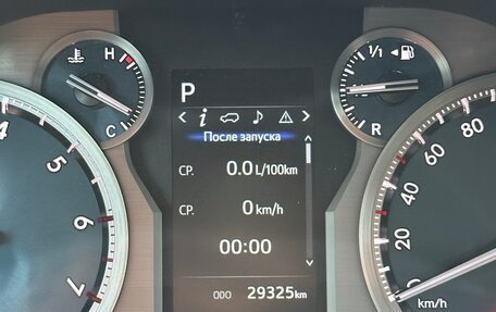 Toyota Land Cruiser Prado 150 рестайлинг 2, 2021 год, 7 450 000 рублей, 18 фотография