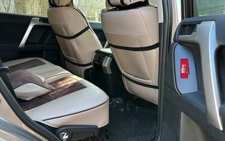 Toyota Land Cruiser Prado 150 рестайлинг 2, 2021 год, 7 450 000 рублей, 13 фотография