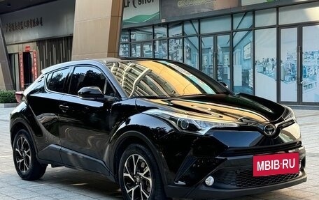 Toyota C-HR I рестайлинг, 2020 год, 2 070 000 рублей, 3 фотография