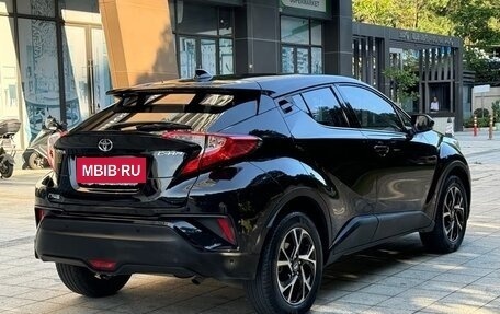 Toyota C-HR I рестайлинг, 2020 год, 2 070 000 рублей, 14 фотография