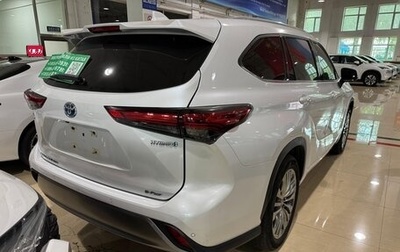 Toyota Highlander, 2022 год, 4 055 000 рублей, 1 фотография