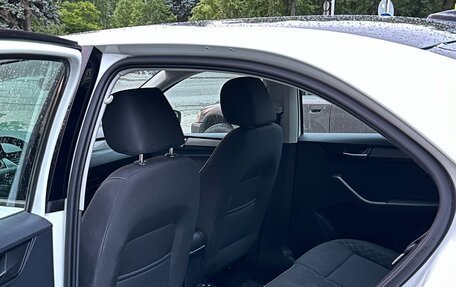 Skoda Rapid I, 2018 год, 1 450 000 рублей, 13 фотография