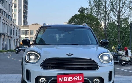 MINI Countryman II (F60), 2022 год, 3 280 000 рублей, 2 фотография