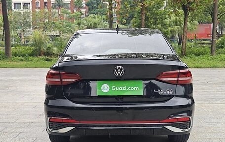 Volkswagen Lavida, 2022 год, 1 300 000 рублей, 3 фотография
