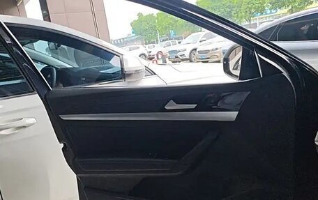 Volkswagen Lavida, 2022 год, 1 300 000 рублей, 22 фотография