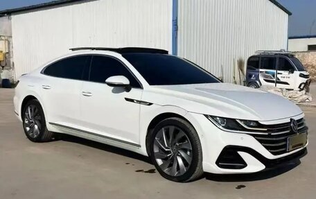 Volkswagen Passat CC, 2020 год, 2 300 000 рублей, 8 фотография