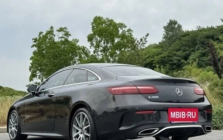 Mercedes-Benz E-Класс, 2022 год, 3 335 123 рублей, 4 фотография