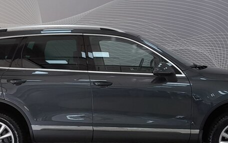 Volkswagen Touareg III, 2013 год, 2 499 000 рублей, 3 фотография