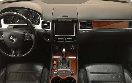 Volkswagen Touareg III, 2013 год, 2 499 000 рублей, 9 фотография