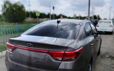 KIA Rio IV, 2018 год, 1 550 000 рублей, 5 фотография