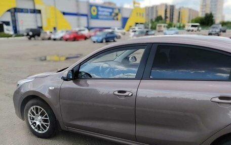 KIA Rio IV, 2018 год, 1 550 000 рублей, 22 фотография