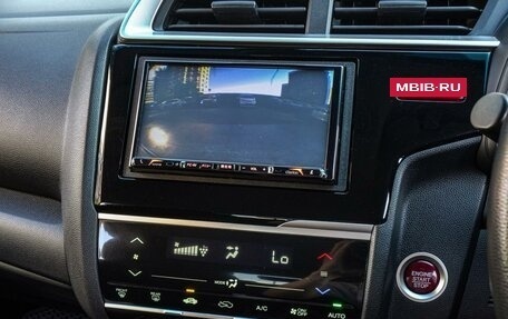 Honda Fit III, 2017 год, 1 080 000 рублей, 13 фотография