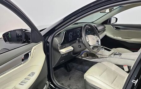 Hyundai Grandeur, 2022 год, 2 350 000 рублей, 5 фотография