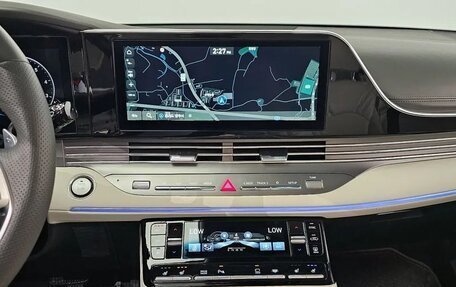 Hyundai Grandeur, 2022 год, 2 350 000 рублей, 10 фотография
