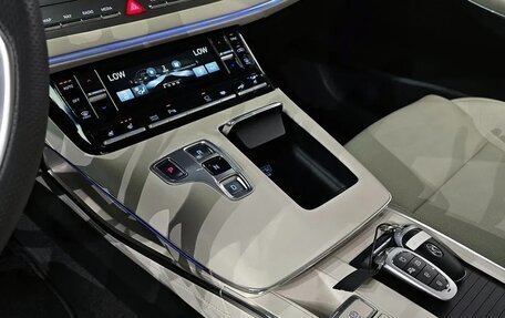 Hyundai Grandeur, 2022 год, 2 350 000 рублей, 12 фотография