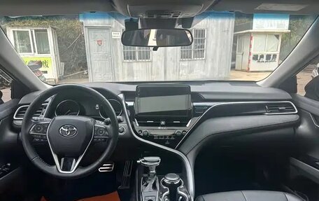 Toyota Camry, 2022 год, 2 050 000 рублей, 5 фотография