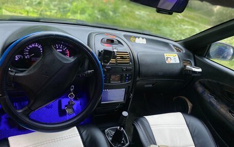Mitsubishi Carisma I, 1998 год, 230 000 рублей, 10 фотография