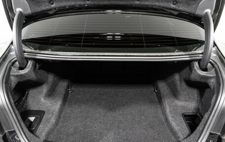 BMW 5 серия, 2018 год, 2 949 700 рублей, 15 фотография