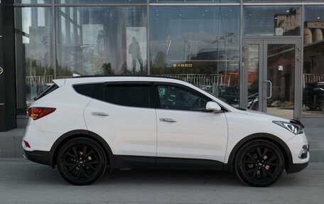 Hyundai Santa Fe III рестайлинг, 2016 год, 2 400 000 рублей, 4 фотография