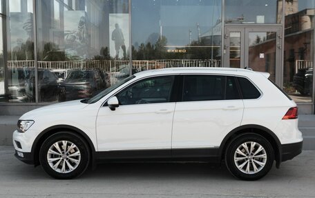 Volkswagen Tiguan II, 2017 год, 2 670 000 рублей, 8 фотография