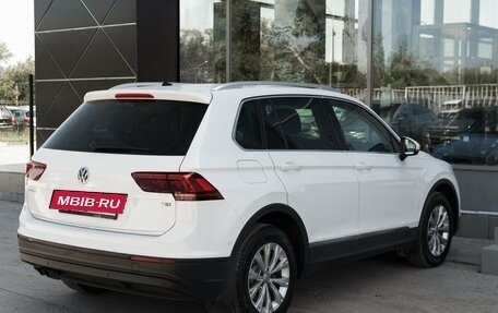 Volkswagen Tiguan II, 2017 год, 2 670 000 рублей, 5 фотография