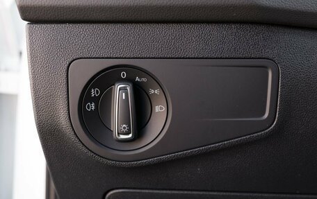 Volkswagen Tiguan II, 2017 год, 2 670 000 рублей, 19 фотография