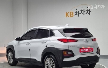 Hyundai Kona I, 2020 год, 2 530 000 рублей, 2 фотография
