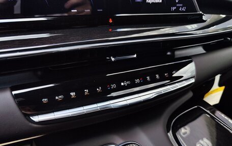 Cadillac Escalade V, 2023 год, 17 800 000 рублей, 29 фотография