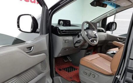 Hyundai Staria, 2022 год, 4 100 000 рублей, 5 фотография