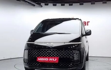 Hyundai Staria, 2022 год, 4 100 000 рублей, 4 фотография