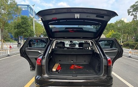 Volkswagen Touareg III, 2021 год, 4 499 777 рублей, 16 фотография