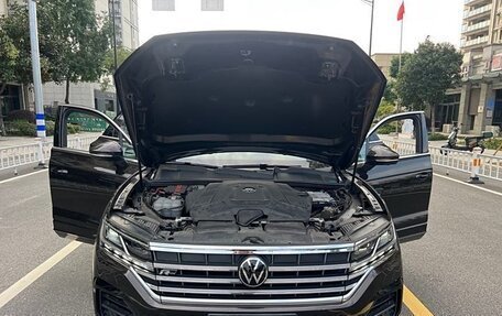 Volkswagen Touareg III, 2021 год, 4 499 777 рублей, 15 фотография