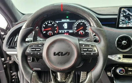 KIA Stinger I, 2022 год, 2 800 006 рублей, 10 фотография