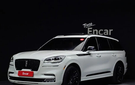 Lincoln Aviator II, 2022 год, 5 100 006 рублей, 2 фотография