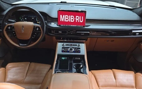 Lincoln Aviator II, 2022 год, 5 100 006 рублей, 4 фотография