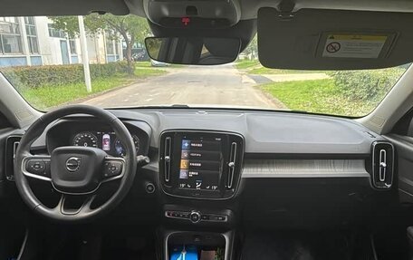 Volvo XC40 I, 2021 год, 2 290 000 рублей, 10 фотография
