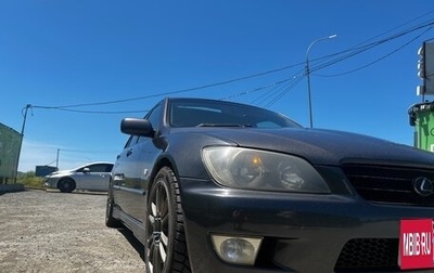 Lexus IS II рестайлинг 2, 2002 год, 1 000 000 рублей, 1 фотография
