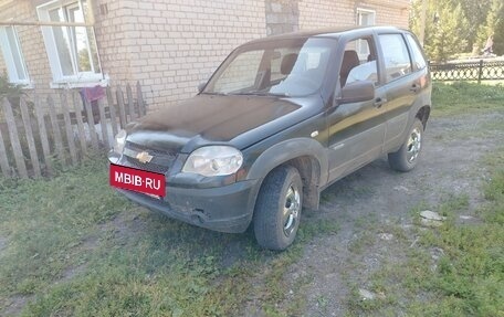 Chevrolet Niva I рестайлинг, 2013 год, 400 000 рублей, 2 фотография