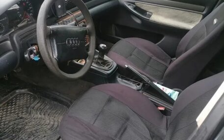 Audi A4, 1996 год, 220 000 рублей, 5 фотография