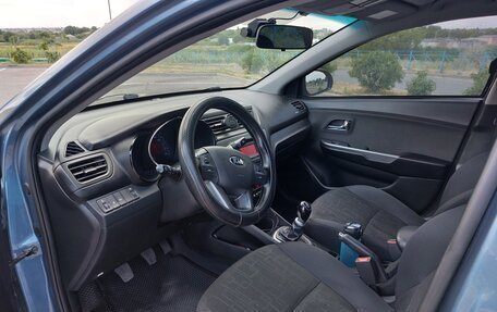 KIA Rio III рестайлинг, 2013 год, 850 000 рублей, 11 фотография