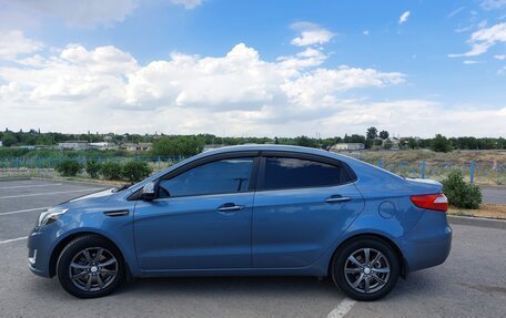 KIA Rio III рестайлинг, 2013 год, 850 000 рублей, 3 фотография