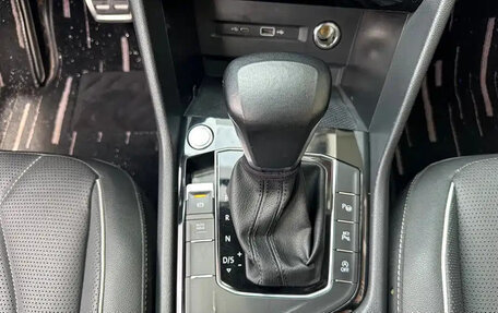 Volkswagen Tiguan II, 2021 год, 1 650 596 рублей, 19 фотография