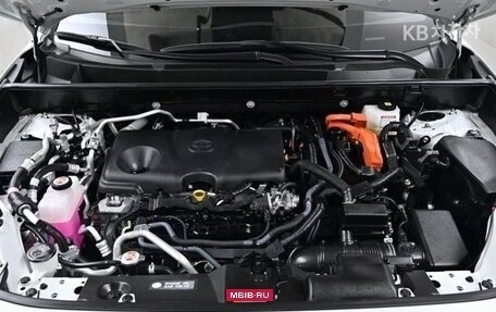 Toyota RAV4, 2022 год, 2 390 000 рублей, 18 фотография