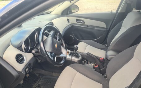 Chevrolet Cruze II, 2012 год, 780 000 рублей, 7 фотография