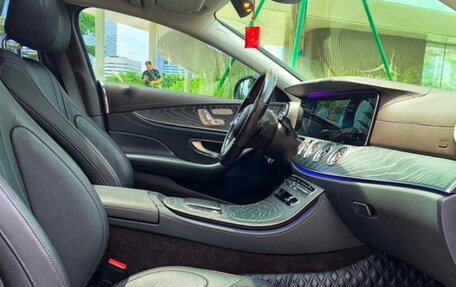 Mercedes-Benz CLS, 2022 год, 4 100 000 рублей, 15 фотография