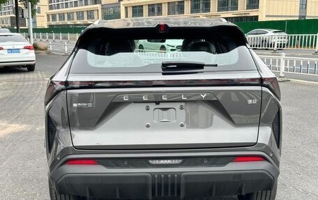 Geely Atlas, 2025 год, 1 850 000 рублей, 5 фотография